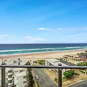 **** Resort Sunbird Main Australia